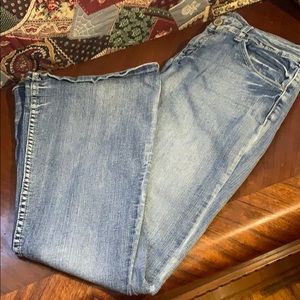 Rue21 Curvy Jeans size 9/10